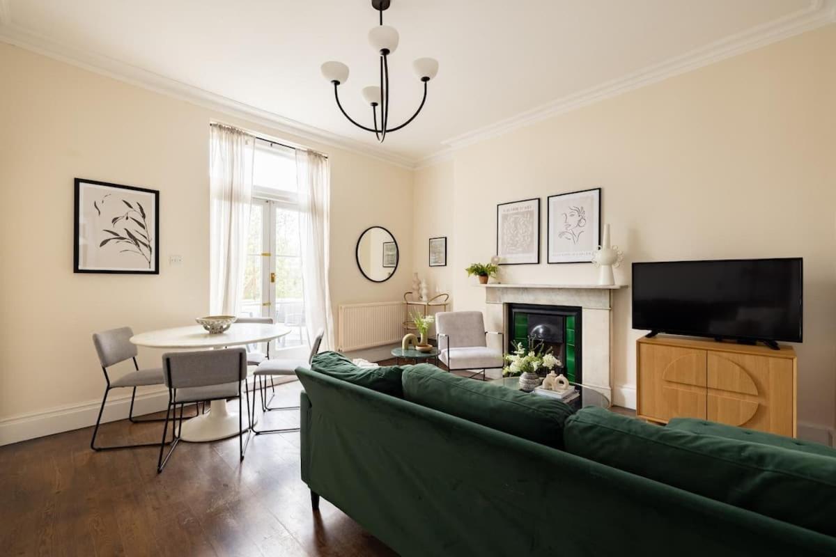 Apartment The Notting Hill Base - Charming 2bdr With Balcony London