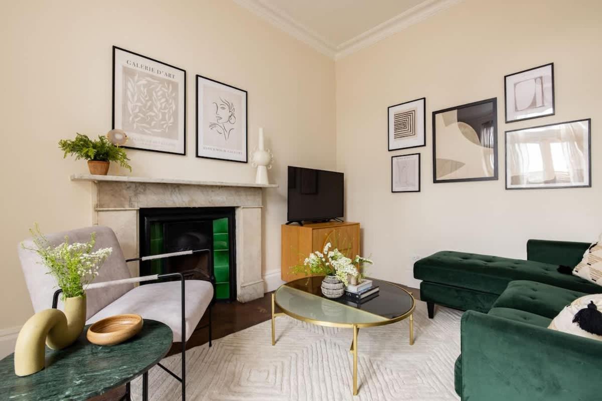 Apartment The Notting Hill Base - Charming 2bdr With Balcony London